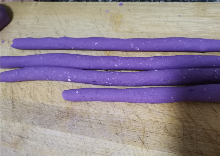 简单好吃的芋圆做法详细步骤,自己制作的芋圆煮出来怎么硬硬的