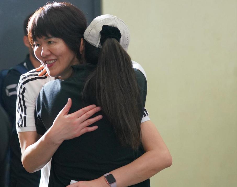 郎平中国女排的最后一战,中国女排郎平强大