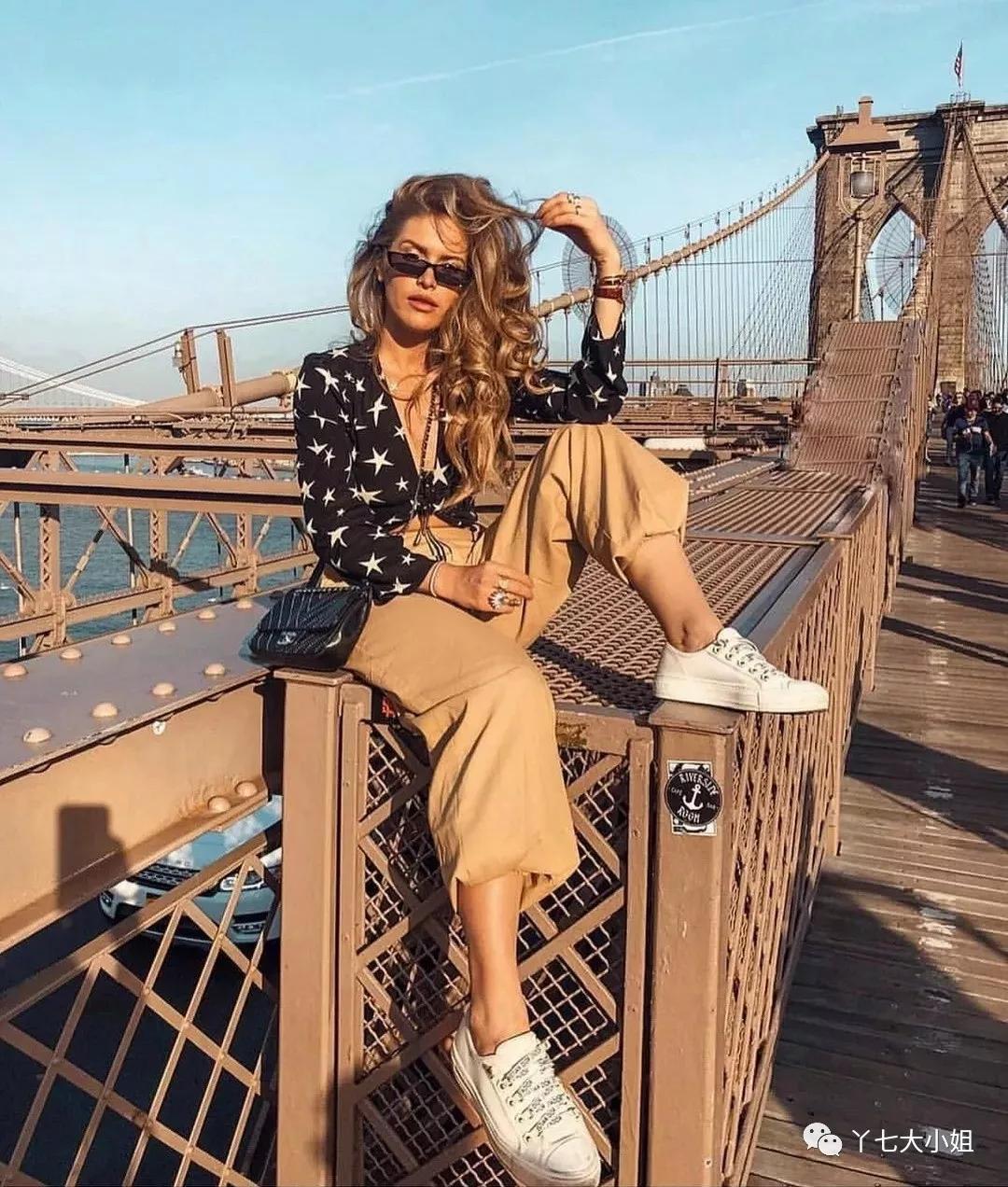 秋冬一定要穿出时髦贵气感,今年秋冬最时髦的颜色搭配