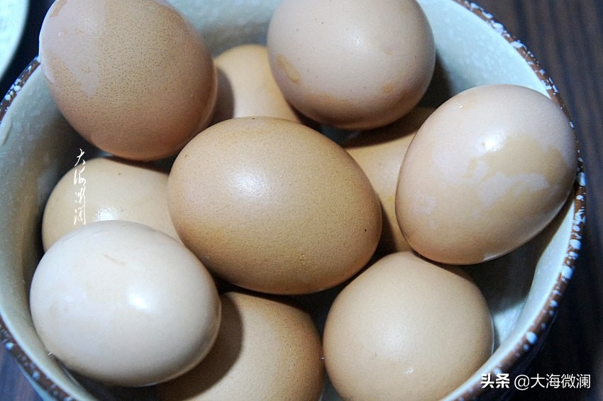咸鹅蛋是煮还是蒸,咸鹅蛋怎么腌能出油