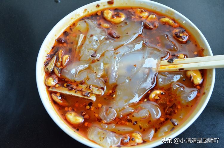 山西大同浑源凉粉吃法视频,大同凉粉吃法