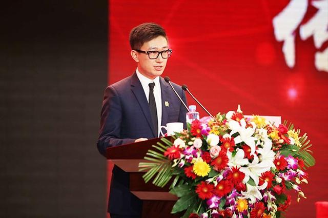 烟台药剂师成女首富,煤矿医院出了临沂首富,青岛也有医生富豪了