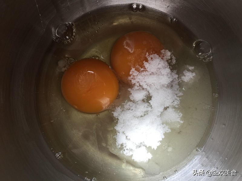 全蛋打发做鸡蛋糕怎么做,全蛋打发做蒸糕