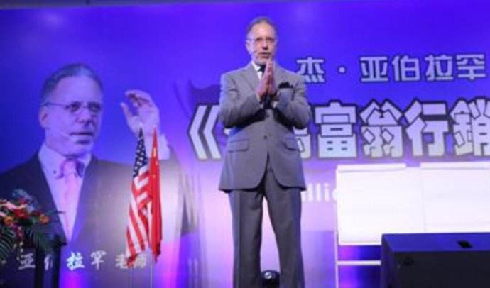 做销售怎么才能赢得顾客,正确的销售方法和技巧