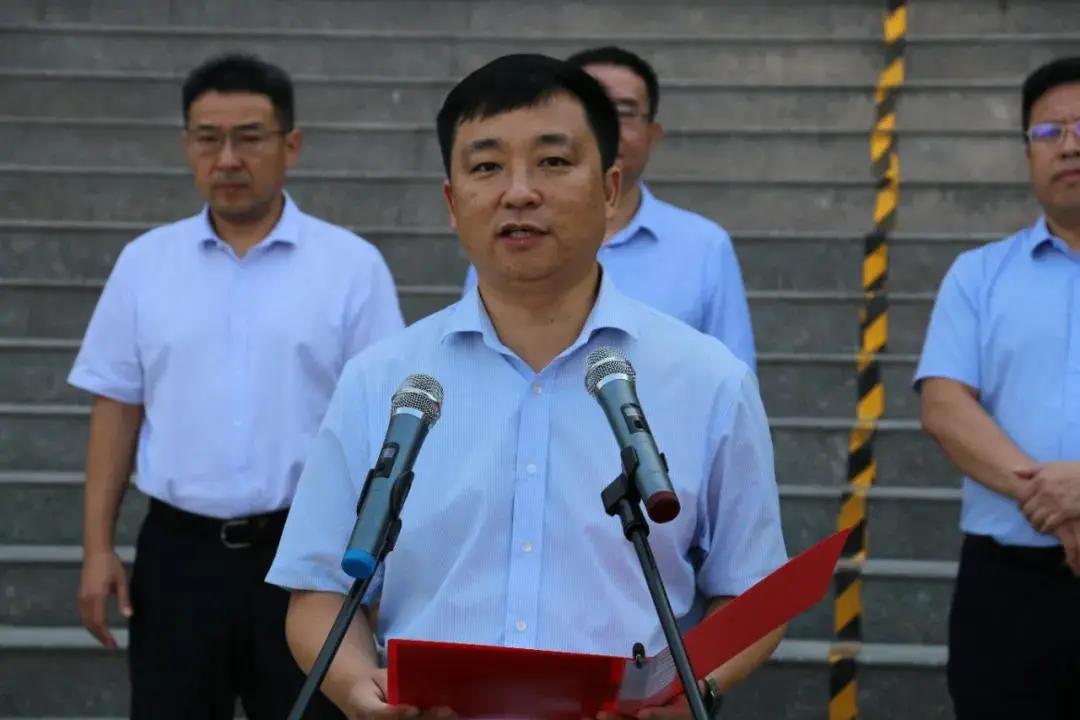 滑县郑州大学专车接新生,郑州大学专车