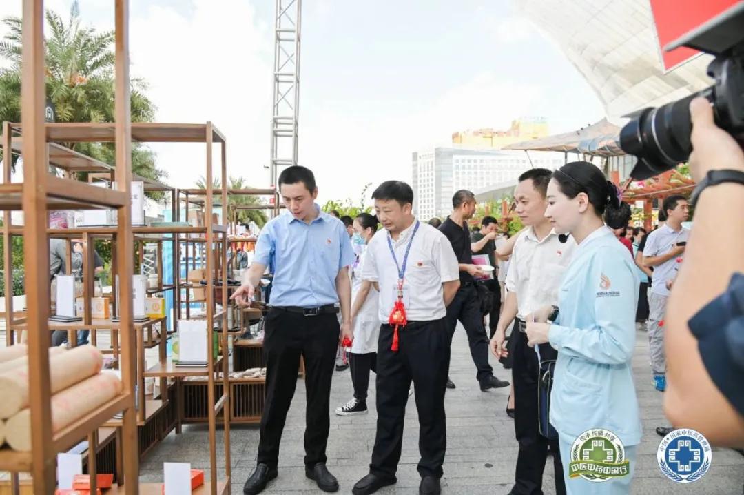 传承中医薪火献礼建党百年,喜迎2021国医节弘扬中医文化