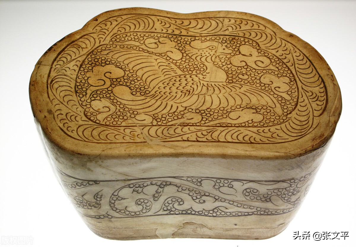 素烧不上釉瓷器,为什么陶瓷底部不上釉