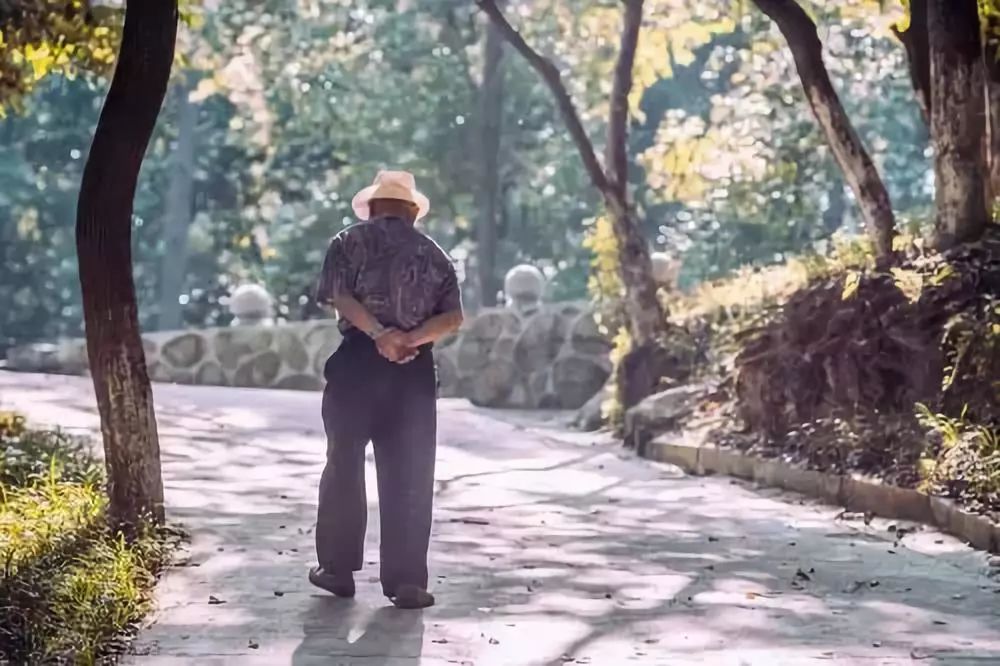 鎴戜簬鏄ㄦ櫄鍘讳笘璧版椂蹇冨姝㈡按鍥剧墖,鎴戜簬鏄ㄦ櫄鍘讳笘璧版椂蹇冨姝㈡按鏂囨