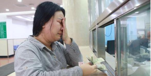 剖腹产刀口跟侧切刀口哪个好得快,顺产撕裂加侧切和剖腹产比哪个好