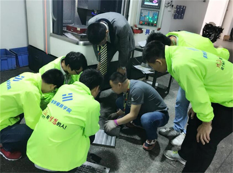 cnc数控加工培训课程,cnc数控操作员培训