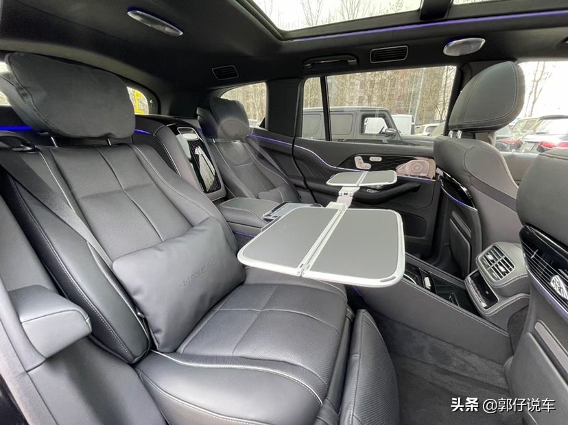 奔驰天花板s600,聊聊不一样的奔驰迈巴赫gls600