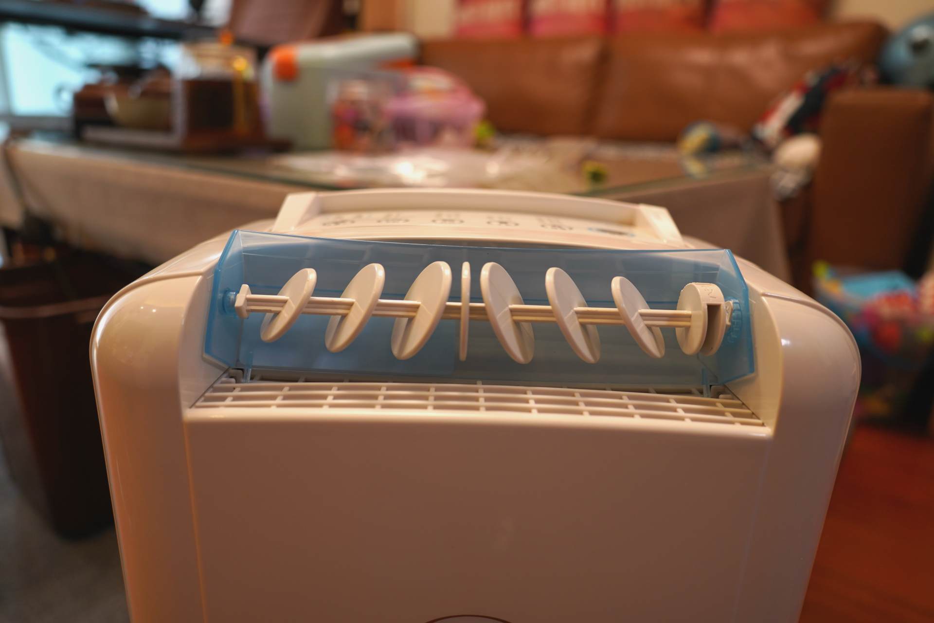 不用压缩机除湿,无压缩机除湿机的除湿原理