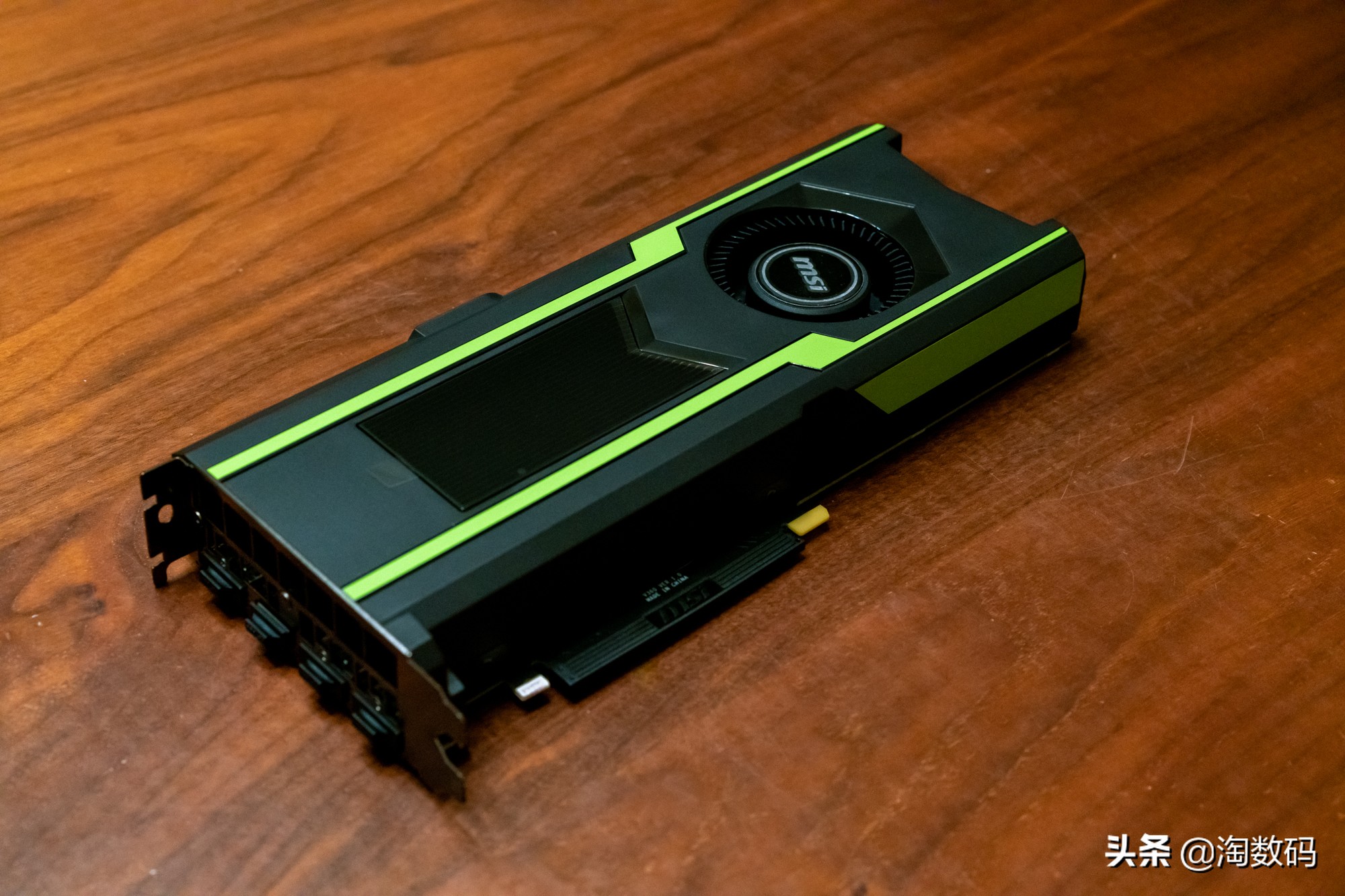 微星gtx1080ti11g涡轮公版显卡怎么样,微星gtx1080tiaero11g跑分