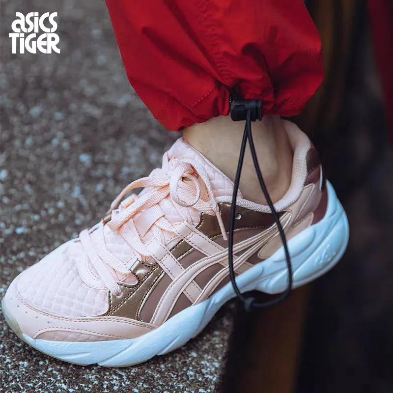 矮个子女生穿什么运动鞋好看,女生百搭运动鞋高级感