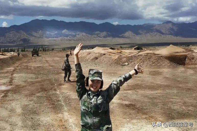 西陆提干女兵“状元”，中士阿楠