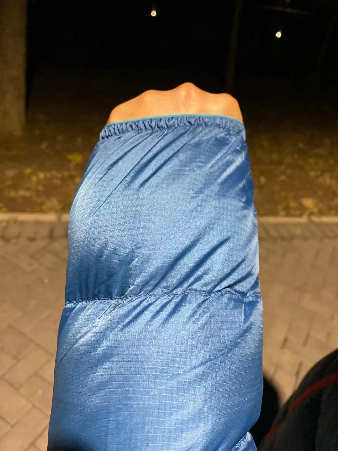 做羽绒的视频,日本始祖鸟羽绒服