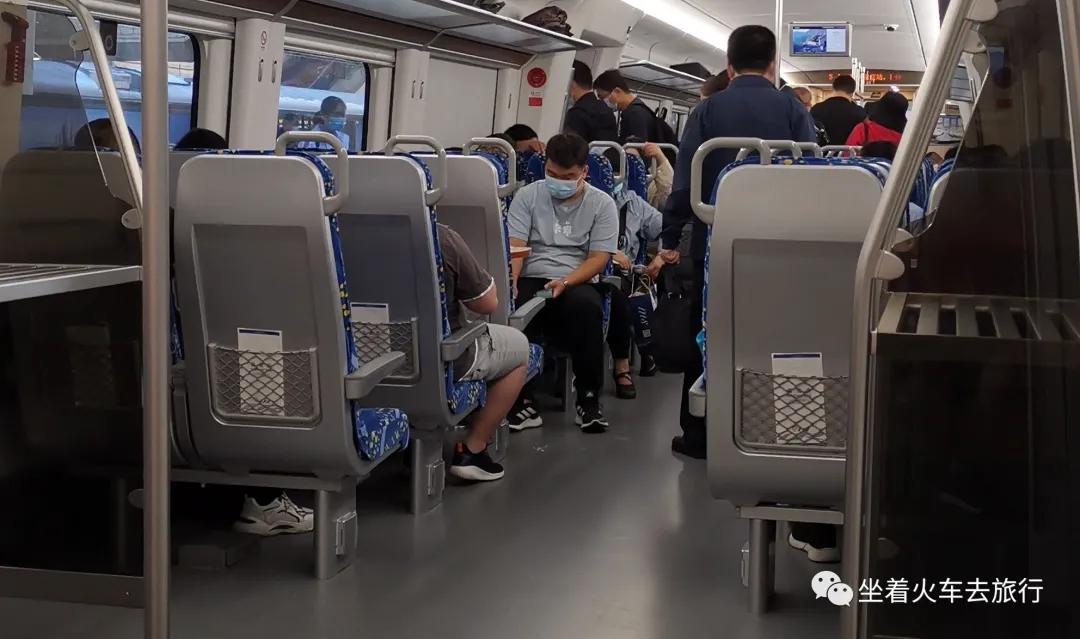 京通号乘车,坐北京地铁上班