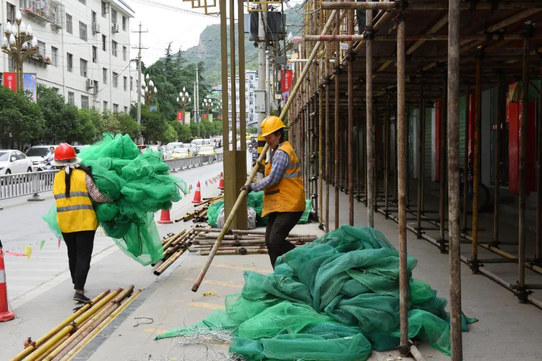 街拍美容师,可爱的街拍美容师