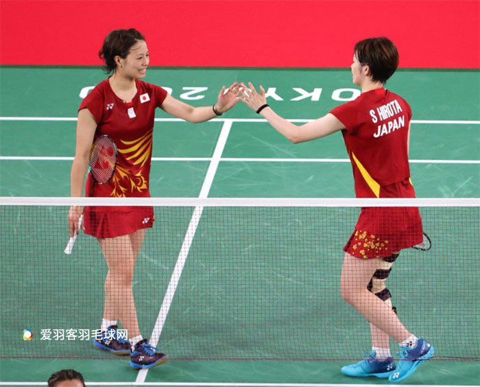 广田彩花是在哪场比赛脚受伤的,日本女双广田彩花痛哭