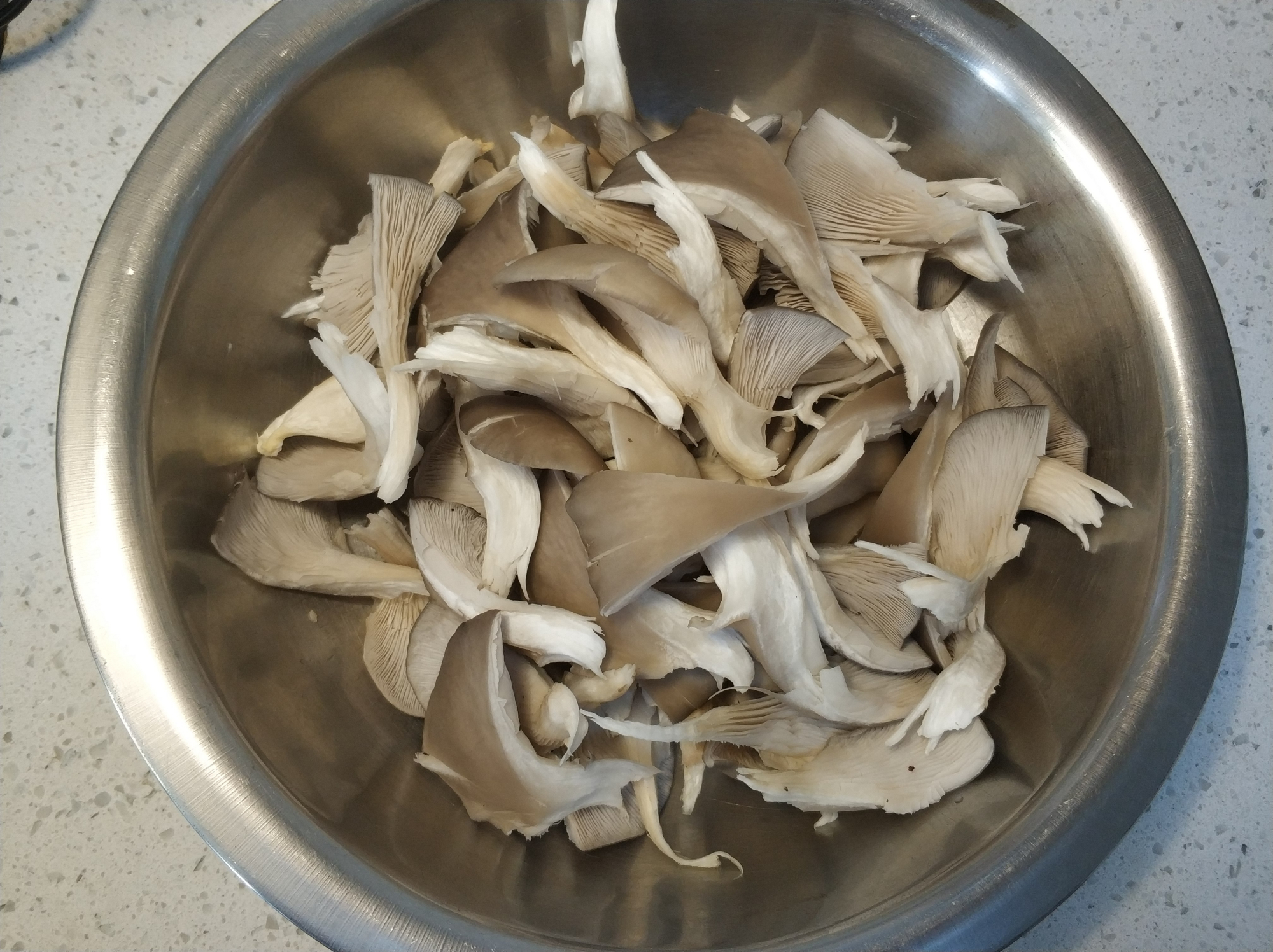 干炸蘑菇如何包装不回软,干炸蘑菇怎么不脆