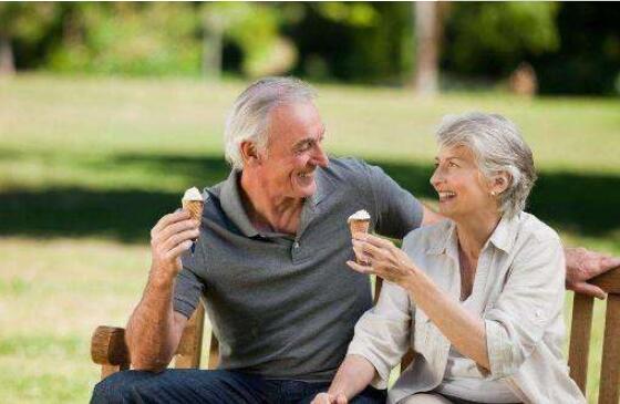 新加坡100元消费券,新加坡发16亿消费券