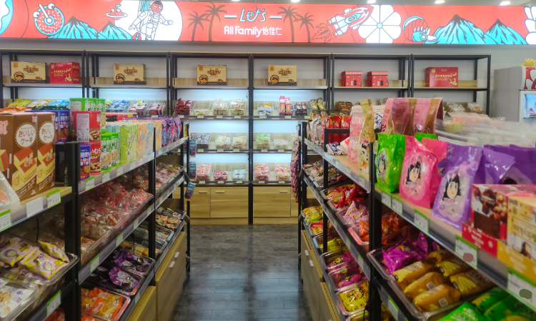 怡佳仁零食加盟靠谱吗总部在哪,怡佳仁零食店创业