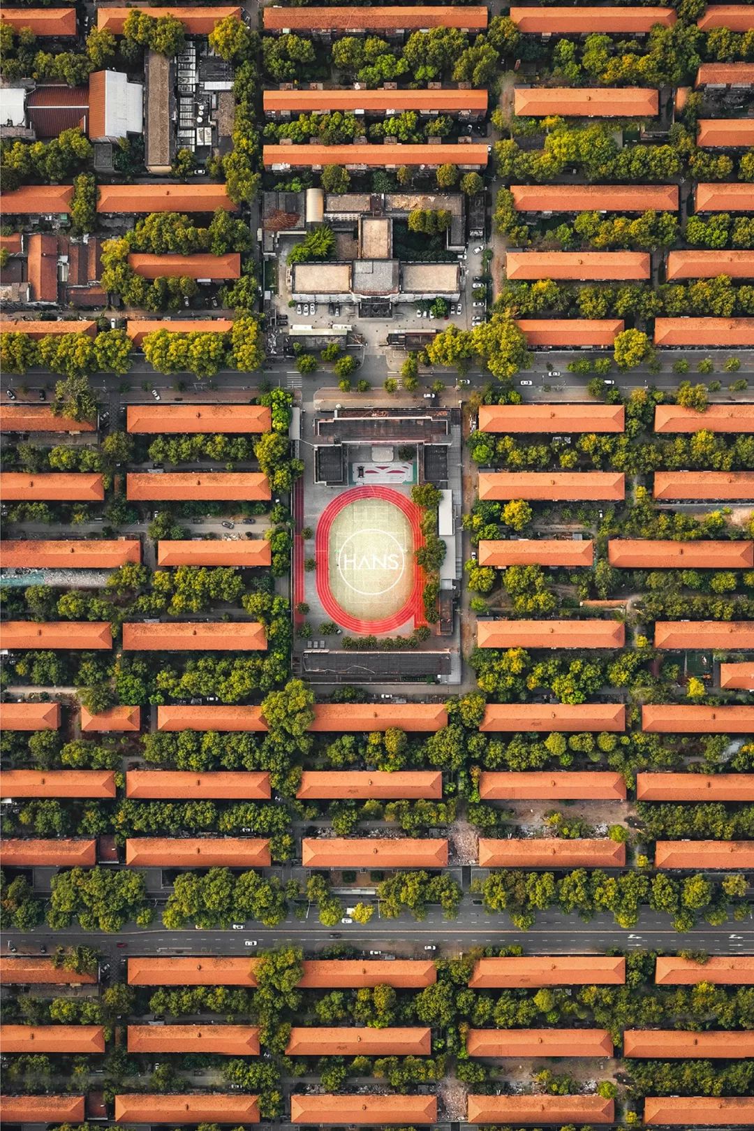 这里是青山，请长按保存