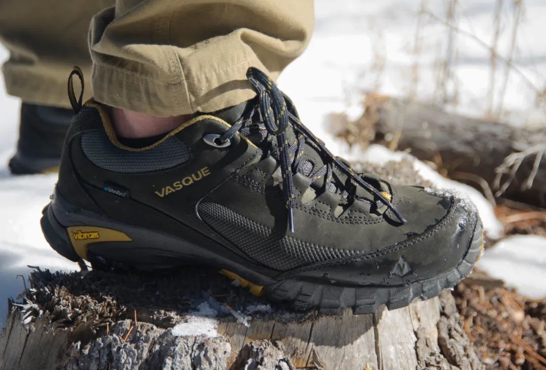 性价比极高的徒步鞋推荐,十款入门级徒步鞋