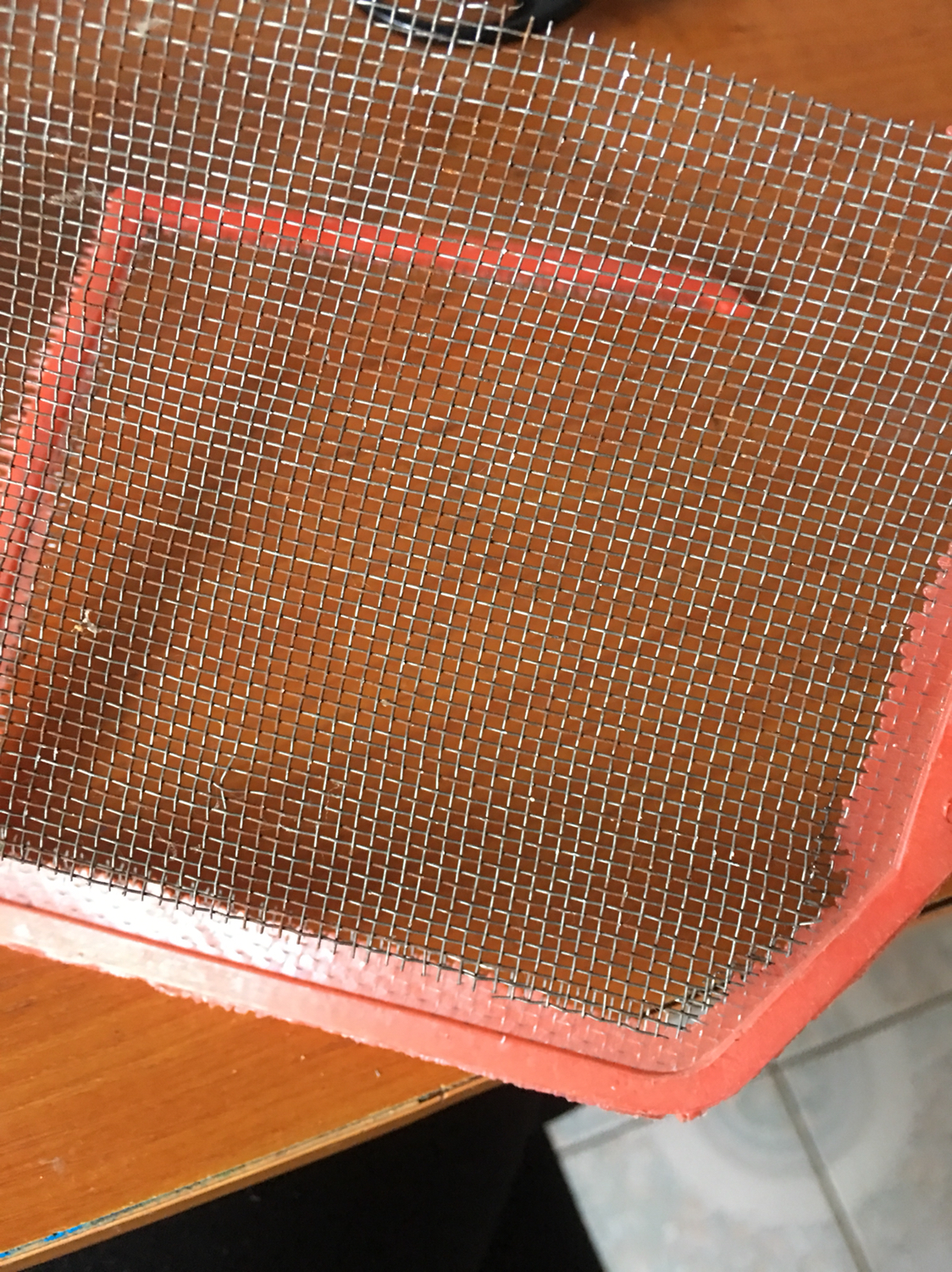 花盆排水孔堵塞的处理方法,花盆排水孔大怎么解决