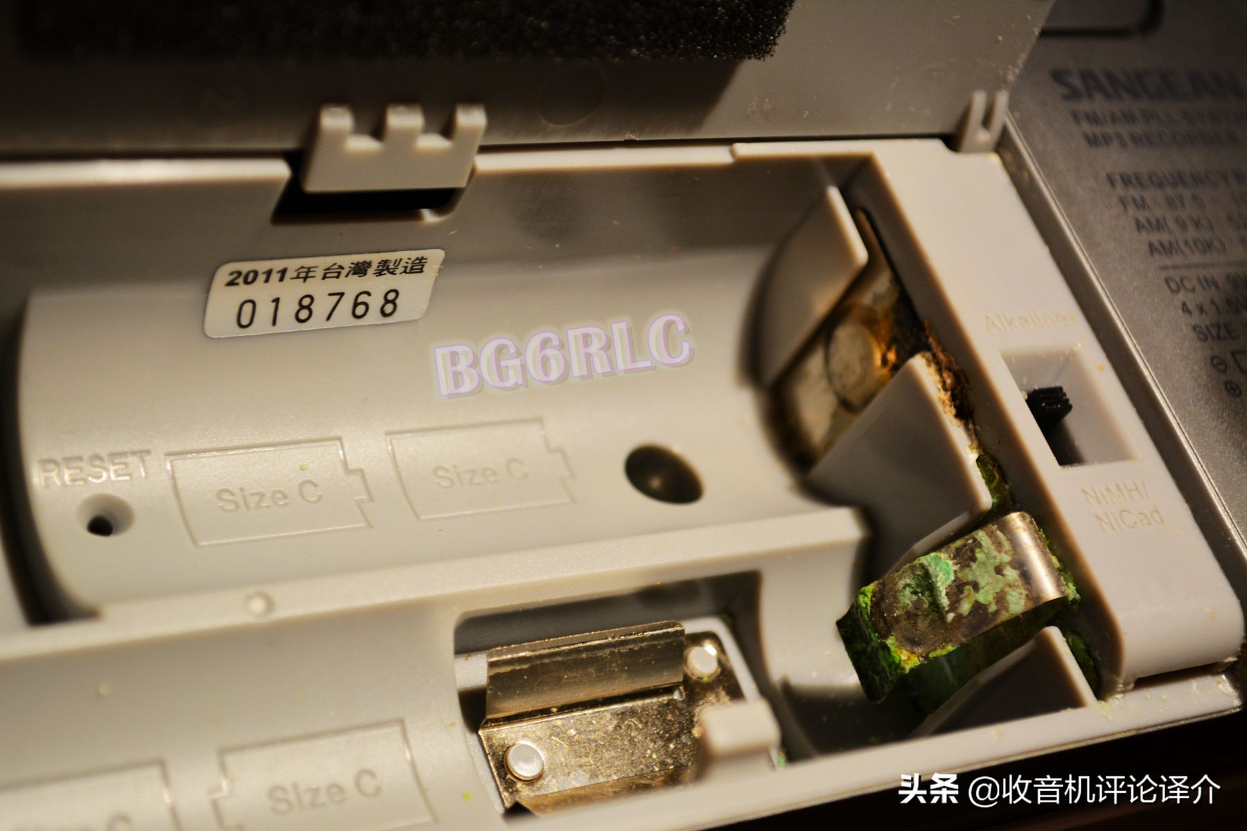 索尼sw55收音机怎么知道电容漏液,收音机显示屏漏液