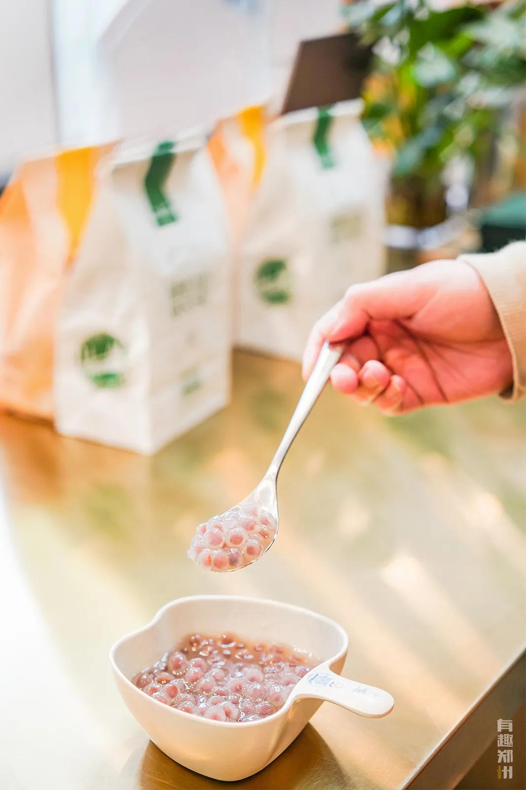 逛陈砦花卉,逛完街来杯温暖的奶茶