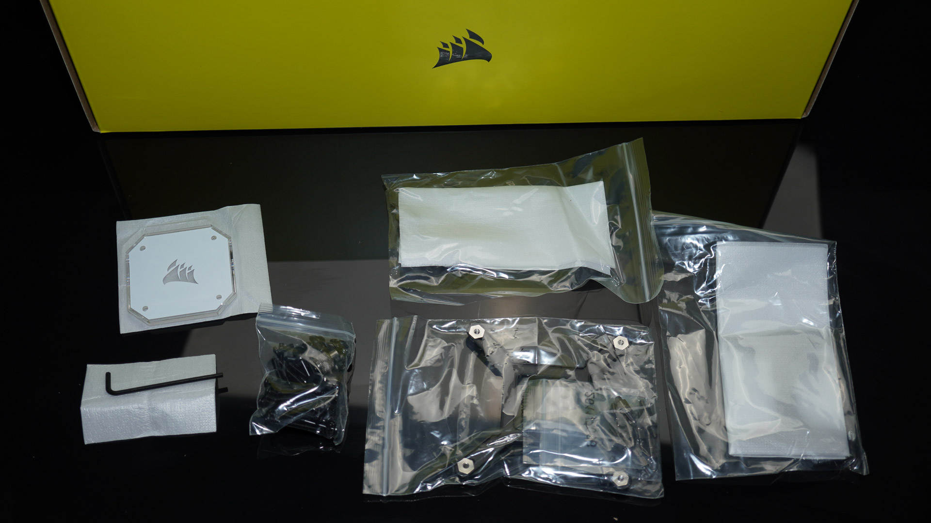 超别墅！给工作室电脑搬进海盗船+骨伽的新家