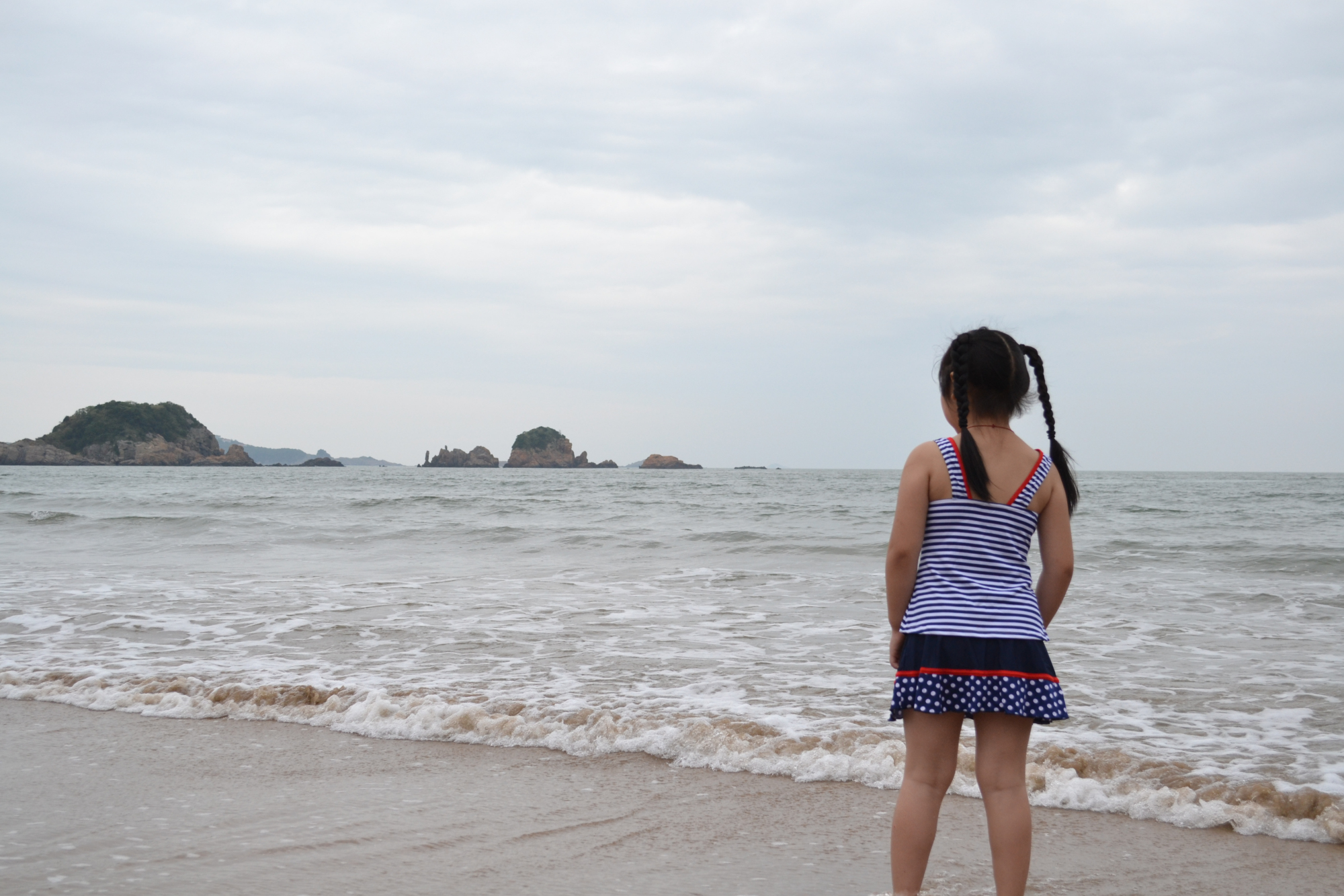 舟山群岛第5大岛沙雕故乡朱家尖，10里金沙美如画，大青山来自驾