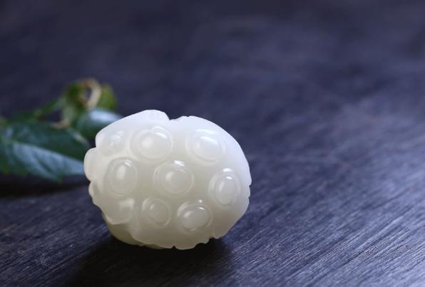 和田玉白玉哪个地方的料子最好,和田玉羊脂白玉产地有哪些