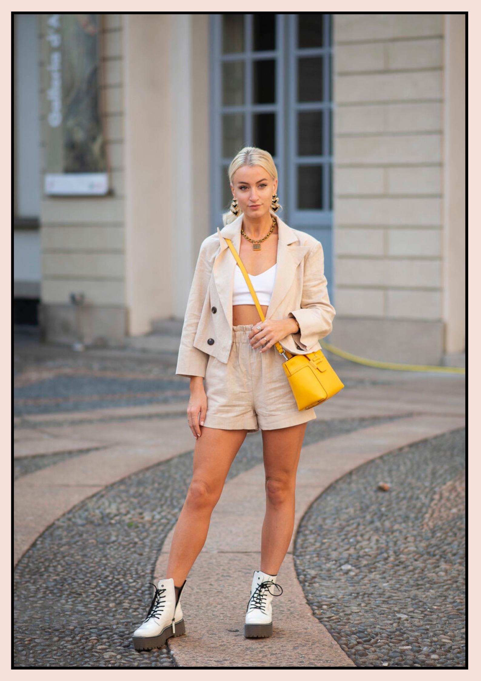 西装配潮流短裤,时尚气质小西装配皮短裤穿搭