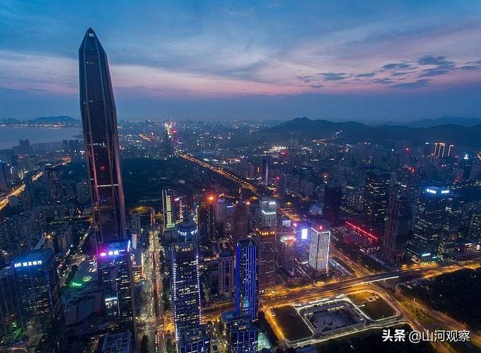 喀什和大连青岛深圳差别,山东和大连哪个城市发展好