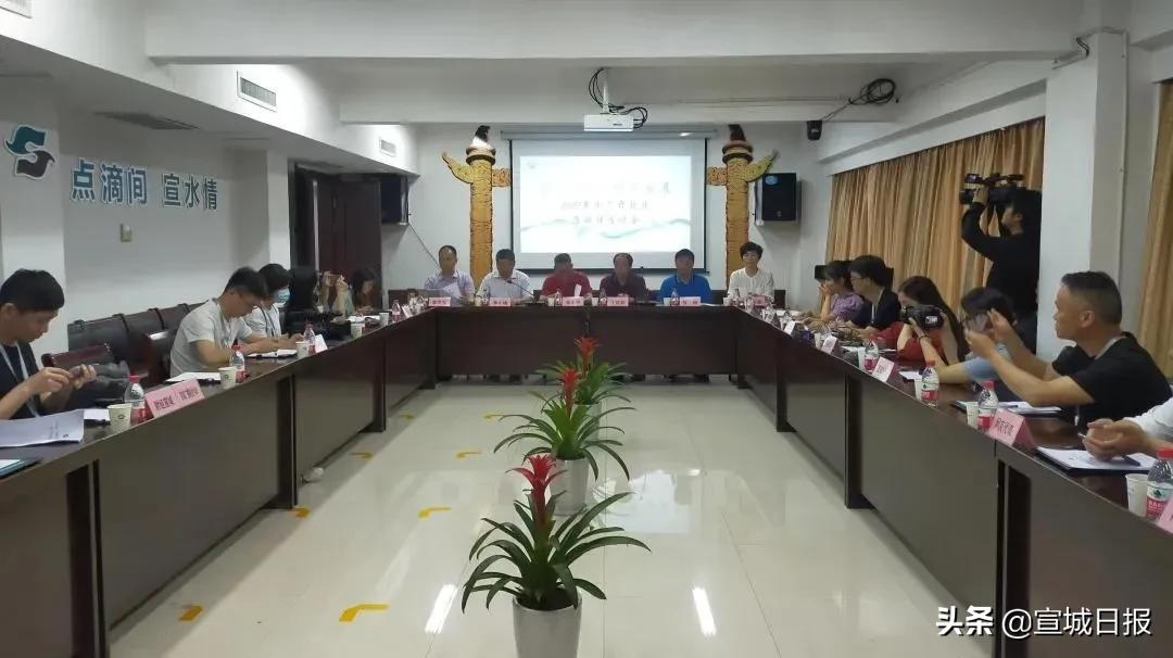 自来水是怎么来的小报,自来水是怎么来的视频