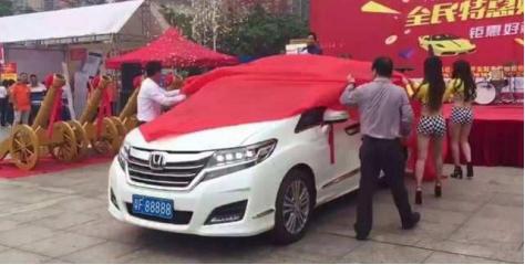 面包车为什么没有黑色是什么梗,面包车为什么没有其他颜色