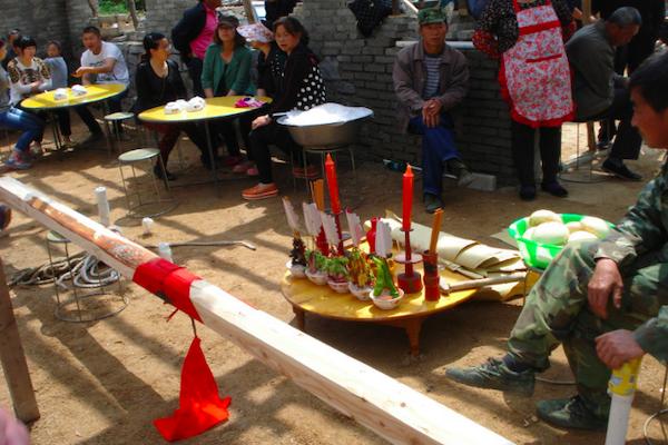 农村出行、动土、结婚都要选“黄道吉日”，到底是为什么意思？