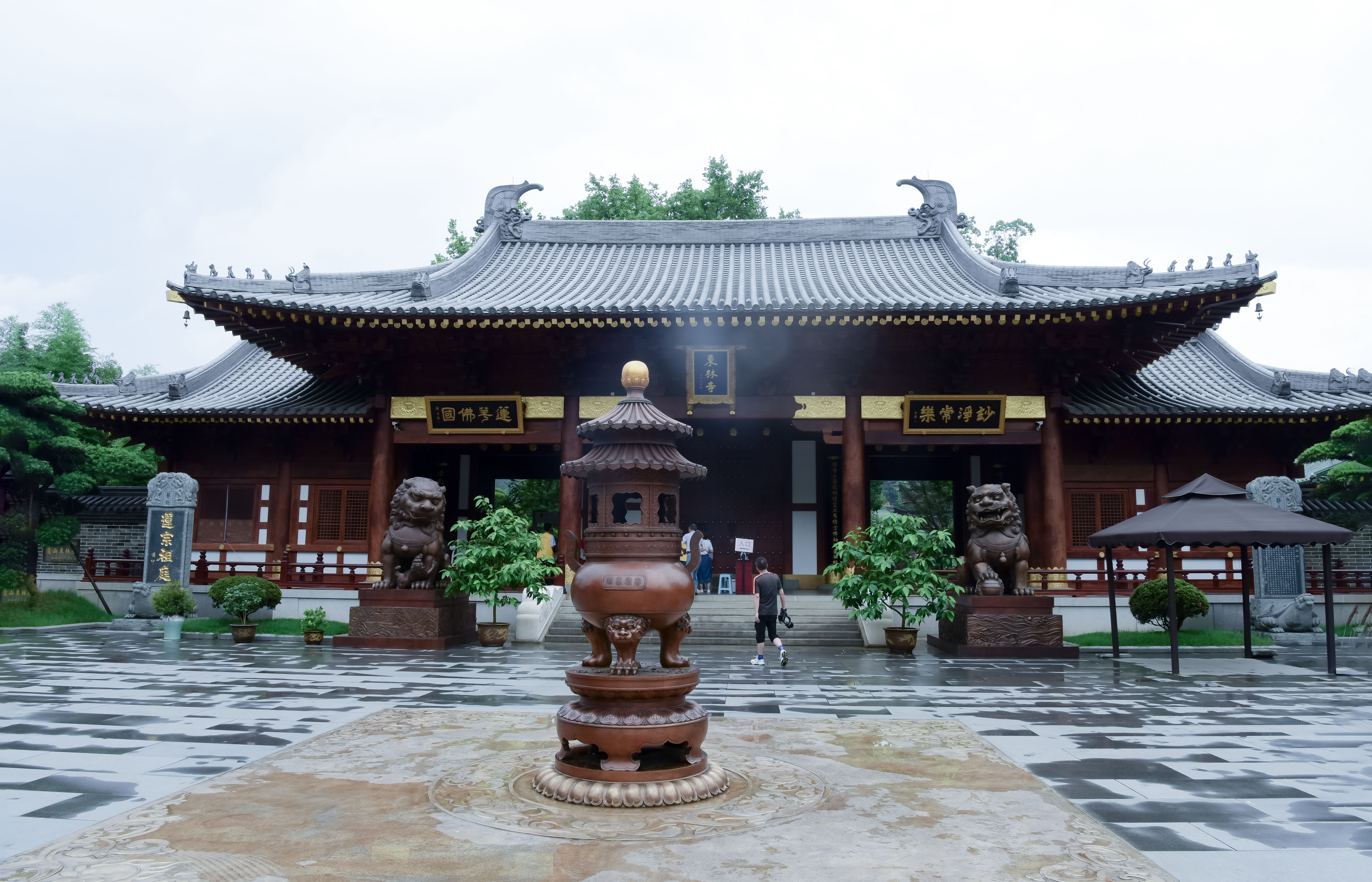 庐山东林寺，这座1600余年古刹，是中国一大佛门圣地，神奇惊叹