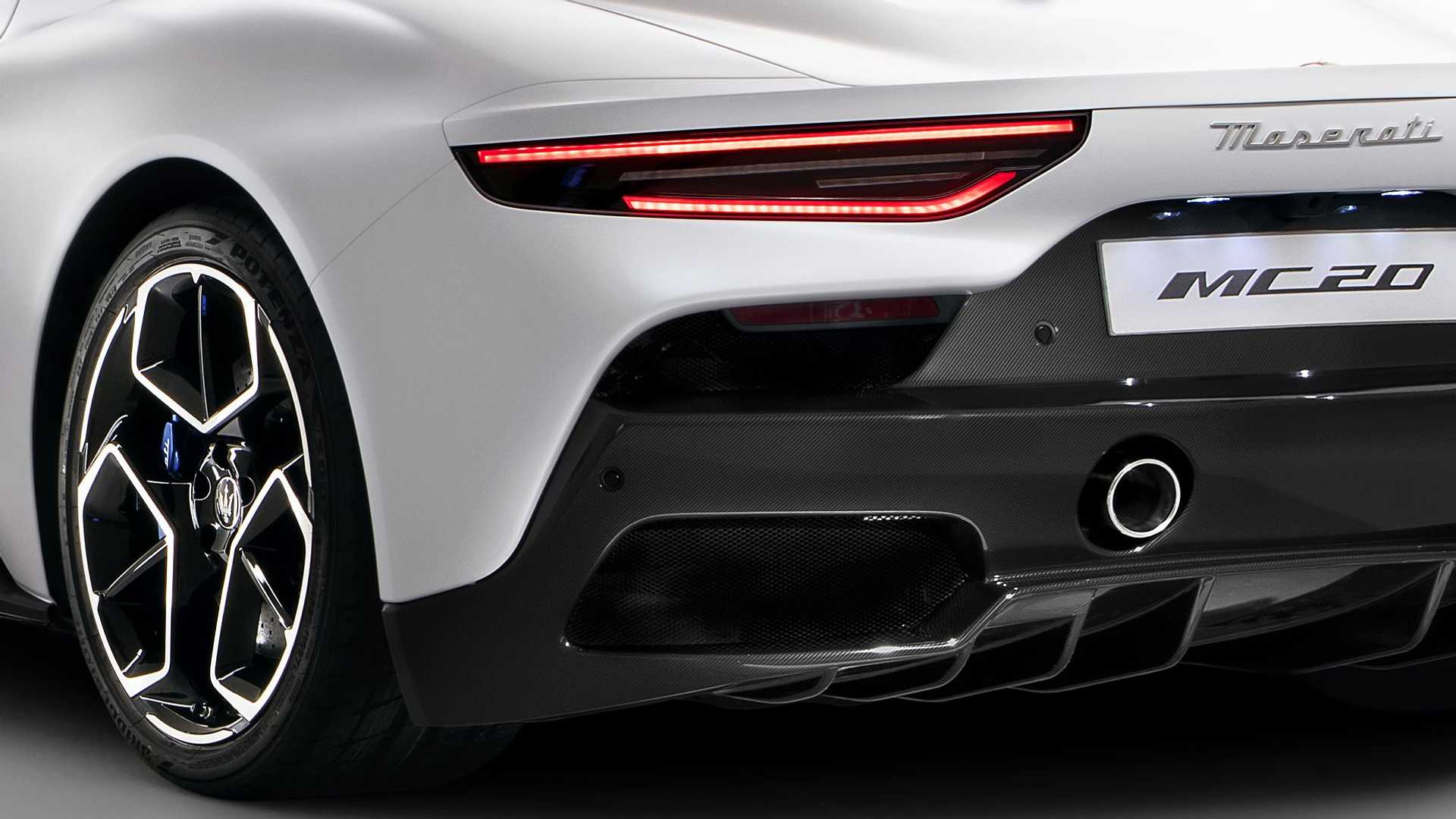 玛莎拉蒂mc20在中国的销量如何,玛莎拉蒂mc20敞篷版是硬顶吗