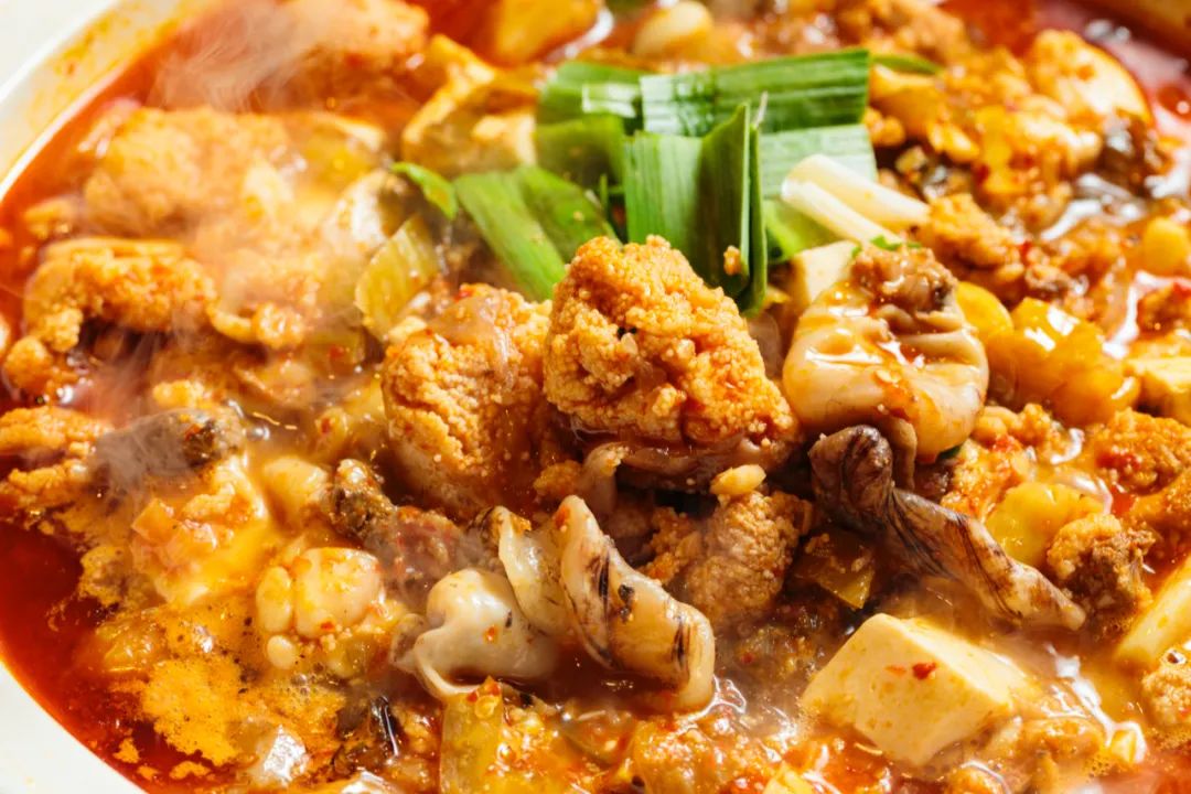 长江边好吃的地方,长江流域最好吃的城市