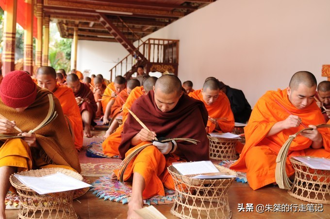 西双版纳泼水节攻略,西双版纳傣族泼水节和广西泼水节