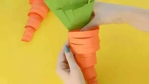 胡萝卜手工作品幼儿园简单教程,手工布艺胡萝卜制作过程图片