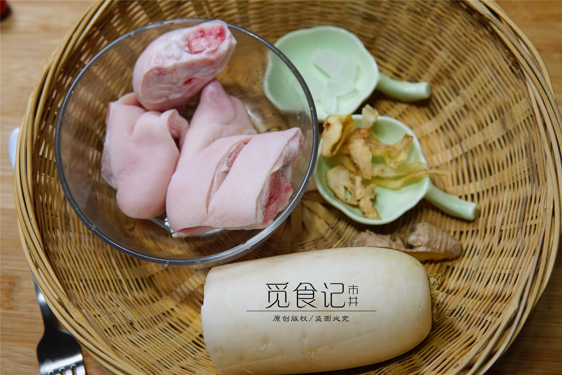 冬天最爱喝这碗汤,冬天喝一碗热乎乎美容养颜汤