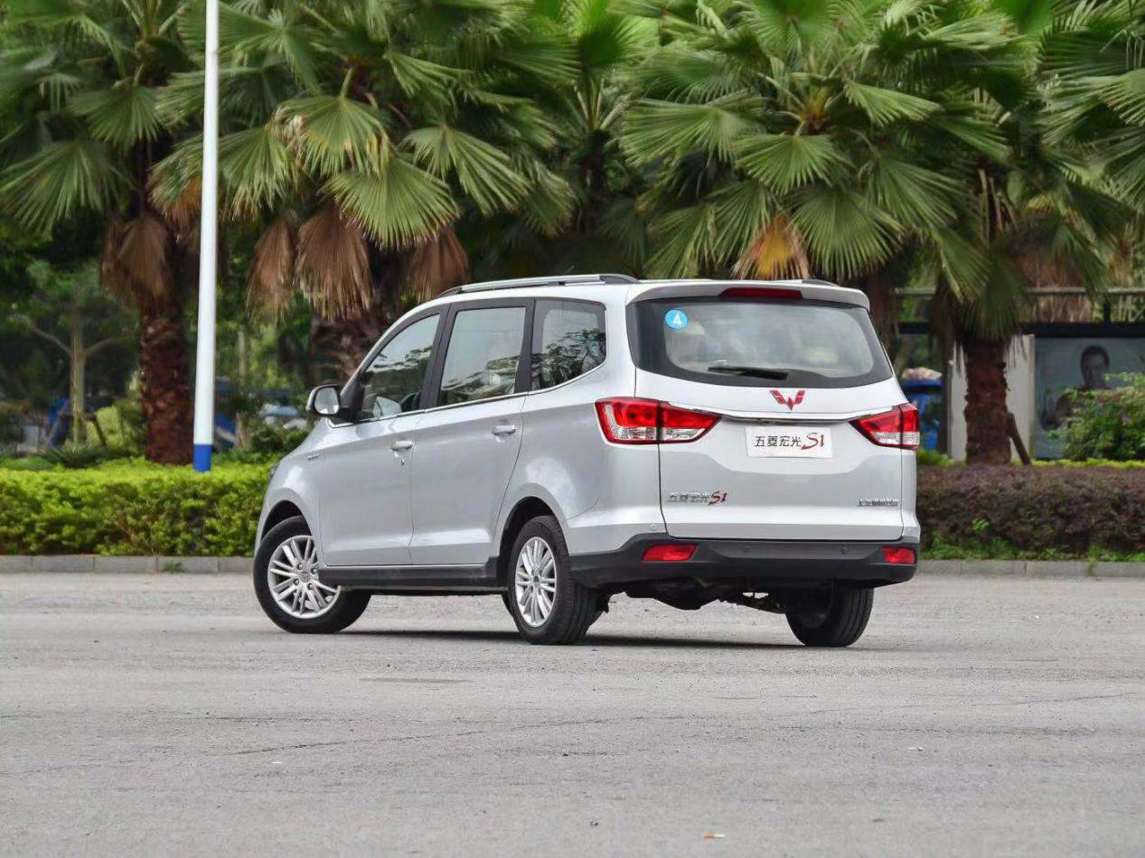 五菱宏光为什么遇强则强,五菱宏光s真的神车吗