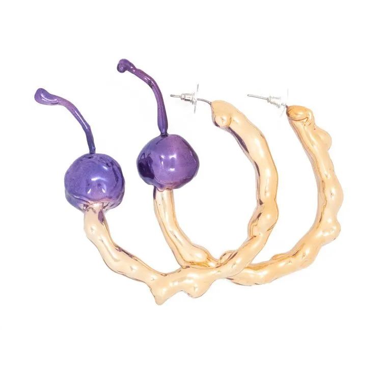 珍珠耳钉优雅永不过时,经典大方的耳钉