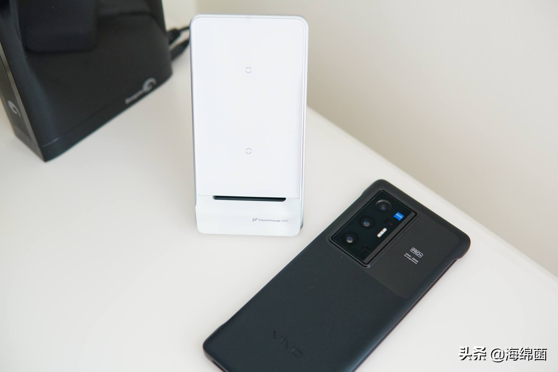 折叠充电宝闪充最新款,黑科技通用型无线充电宝