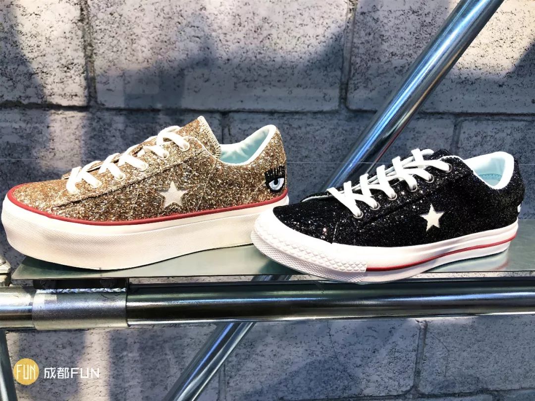 moschinohm合作款,hm和星际联名