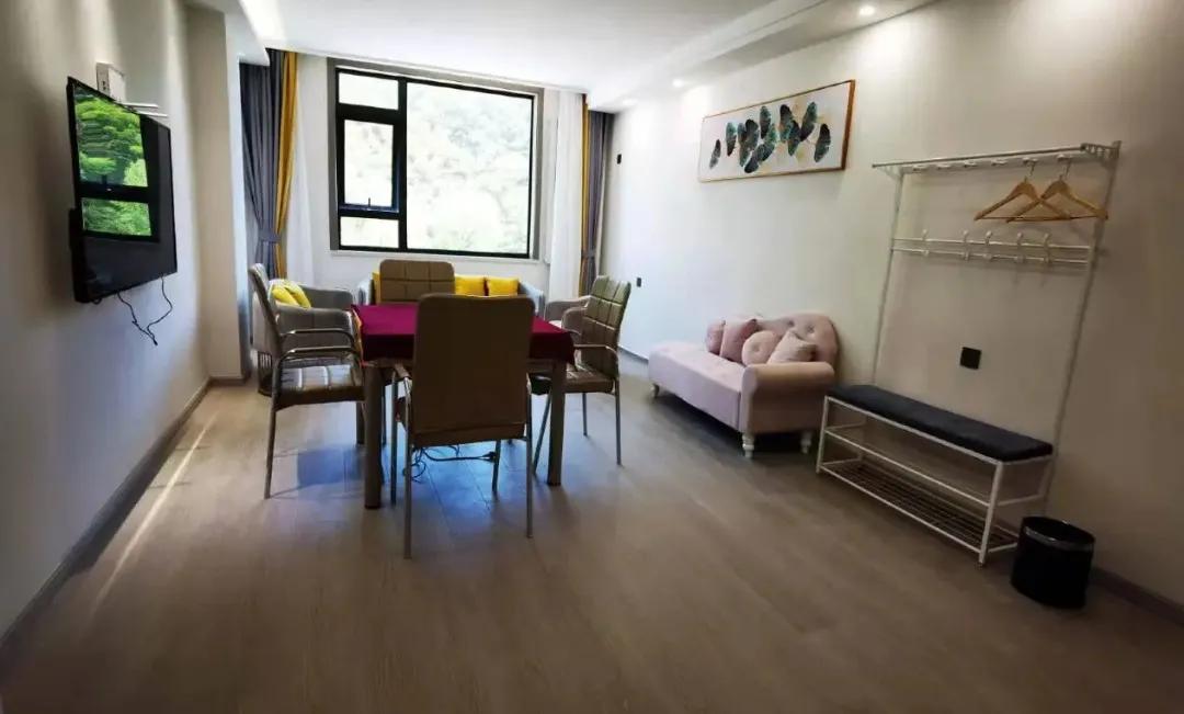 龙庆峡八达岭皇冠假日酒店,龙庆峡国际大酒店预订